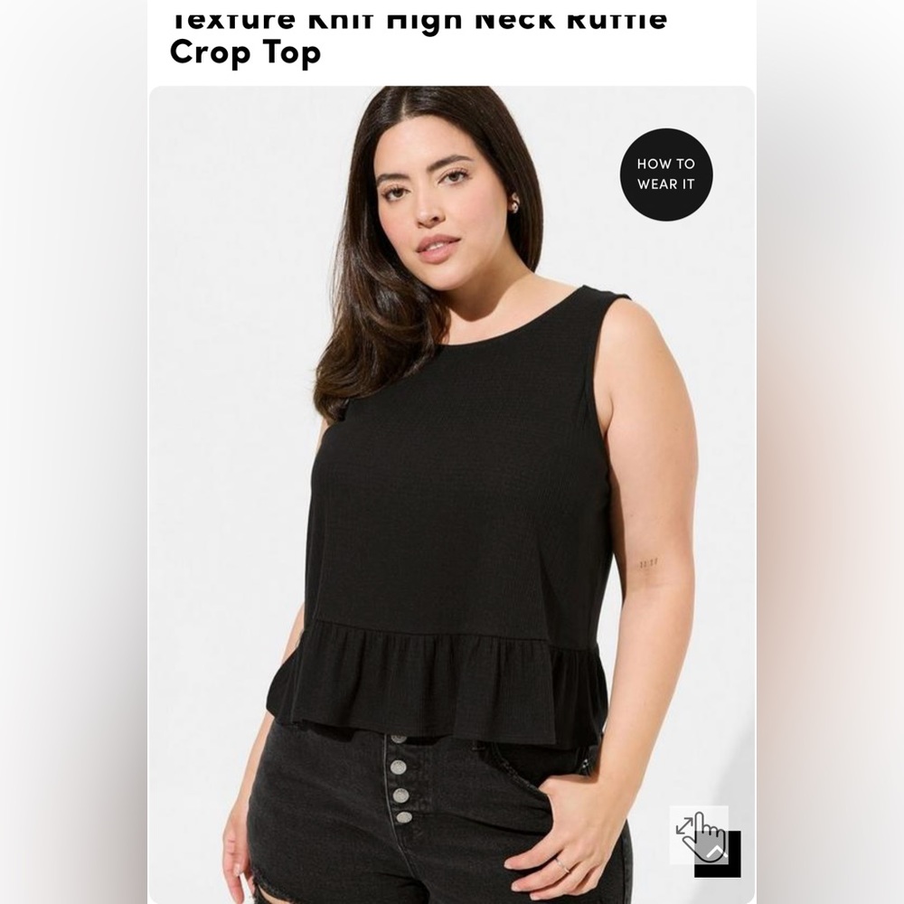 Torrid size 0 (equivalent of a 12) cute crop tank with a ruffled hem!